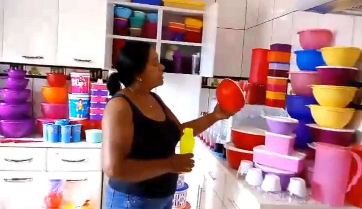 Ajuda para comprar as Tupperware