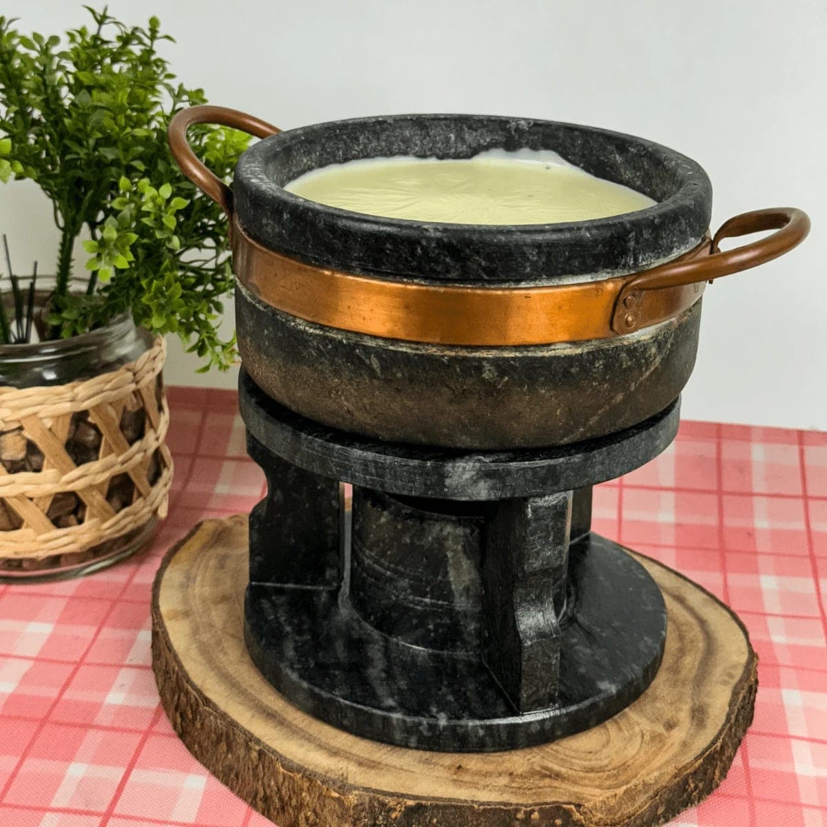 Fondue em Pedra Sabão
